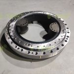 輕量化雙齒輪回轉(zhuǎn)驅(qū)動解決方案簡析